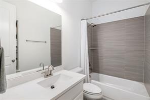 6130 Stockwell Drive - Photo 31