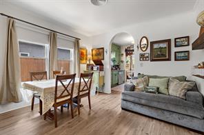 1712 Speedway Avenue - Photo 8