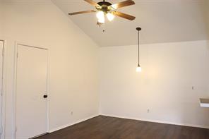 10020 Redondo Drive - Photo 4