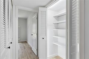 6724 Leameadow Drive - Photo 17
