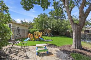 7621 Woodside Hill - Photo 32