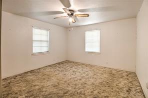 403 S Broadway Street - Photo 16