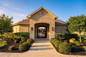 1352 Lake Grove Drive - Photo 33