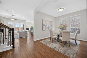 1352 Lake Grove Drive - Photo 5