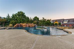 8641 Gracewood Drive - Photo 37