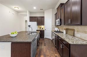 8641 Gracewood Drive - Photo 9