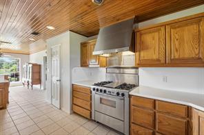 12190 Bell Road - Photo 16