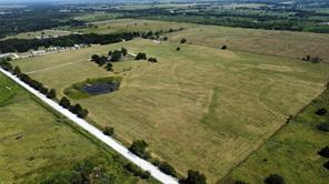471 HCR 3335 Road - Photo 8
