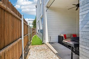 322 Templeton Drive - Photo 36