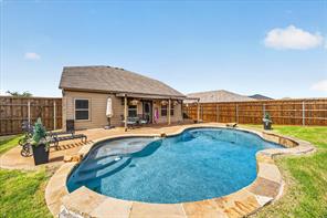 502 Azalea Drive - Photo 1