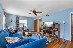 8031 Fall River Drive - Photo 2