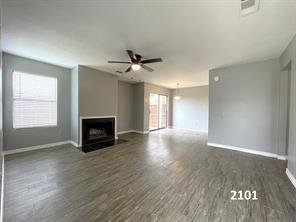 2101 Knoll Crest Drive - Photo 2