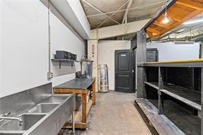 125 Burrell Drive - Photo 4