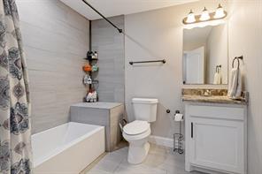 2341 Oak Leaf Trail - Photo 16