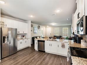 10040 Travis Drive - Photo 12