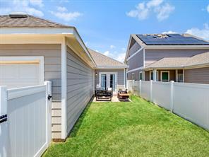 10040 Travis Drive - Photo 35