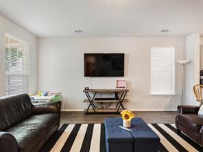 10040 Travis Drive - Photo 7