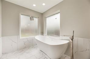 915 Greenbriar Lane - Photo 17