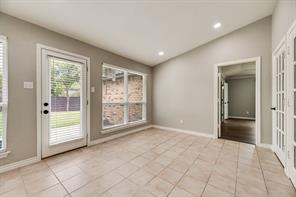 915 Greenbriar Lane - Photo 23