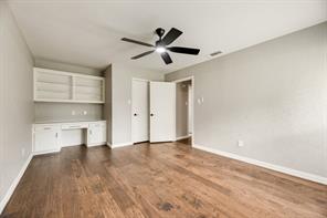 915 Greenbriar Lane - Photo 28