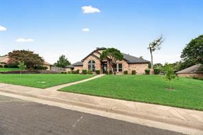 915 Greenbriar Lane - Photo 3