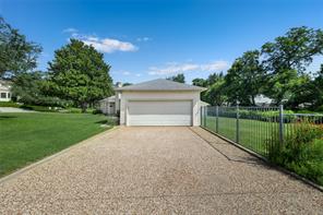 2600 Colonial Parkway - Photo 5
