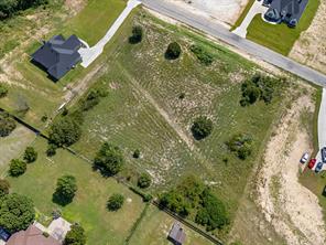 1028 Kessler Road - Photo 2