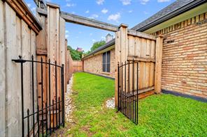 104 Easterner Place - Photo 36