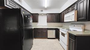 902 Spring Valley Plaza - Photo 11