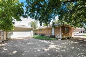 902 Spring Valley Plaza - Photo 16