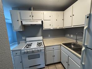 3850 Mt Ranier Street - Photo 4