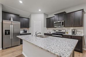 7313 Mayplace Drive - Photo 7