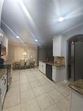 1024 Fair Oaks Drive - Photo 13