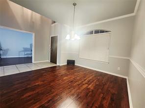 1024 Fair Oaks Drive - Photo 8
