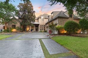 726 Armstrong Boulevard - Photo 1