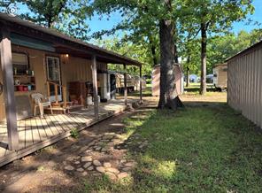 408 Private Road 7702 - Photo 10