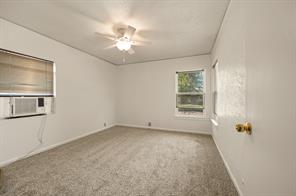 1625 Meadowbrook Drive - Photo 23