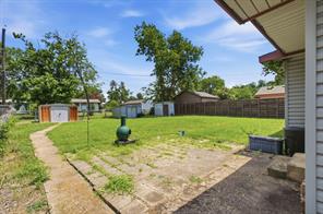 1625 Meadowbrook Drive - Photo 29