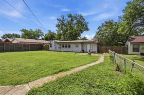 1625 Meadowbrook Drive - Photo 31