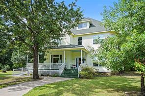 7700 Farm Village Road - Photo 2
