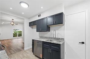 11410 Park Central Place - Photo 20