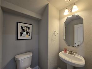 8704 Mccutchins Drive - Photo 12
