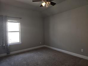 8704 Mccutchins Drive - Photo 14