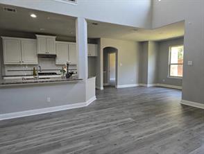 8704 Mccutchins Drive - Photo 4
