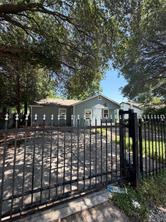 3717 Childress Street - Photo 2