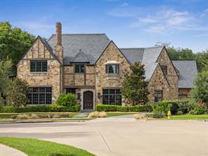 722 Inglenook Court - Photo 1