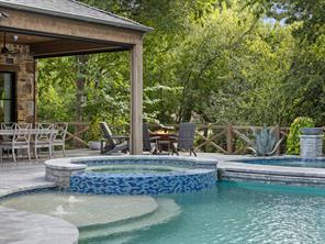 722 Inglenook Court - Photo 32