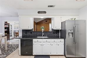 6300 Bronze Leaf Drive - Photo 7