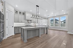 307 Taylor Way - Photo 2