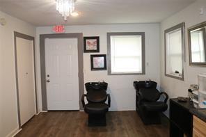 207 S Hastings Street - Photo 4